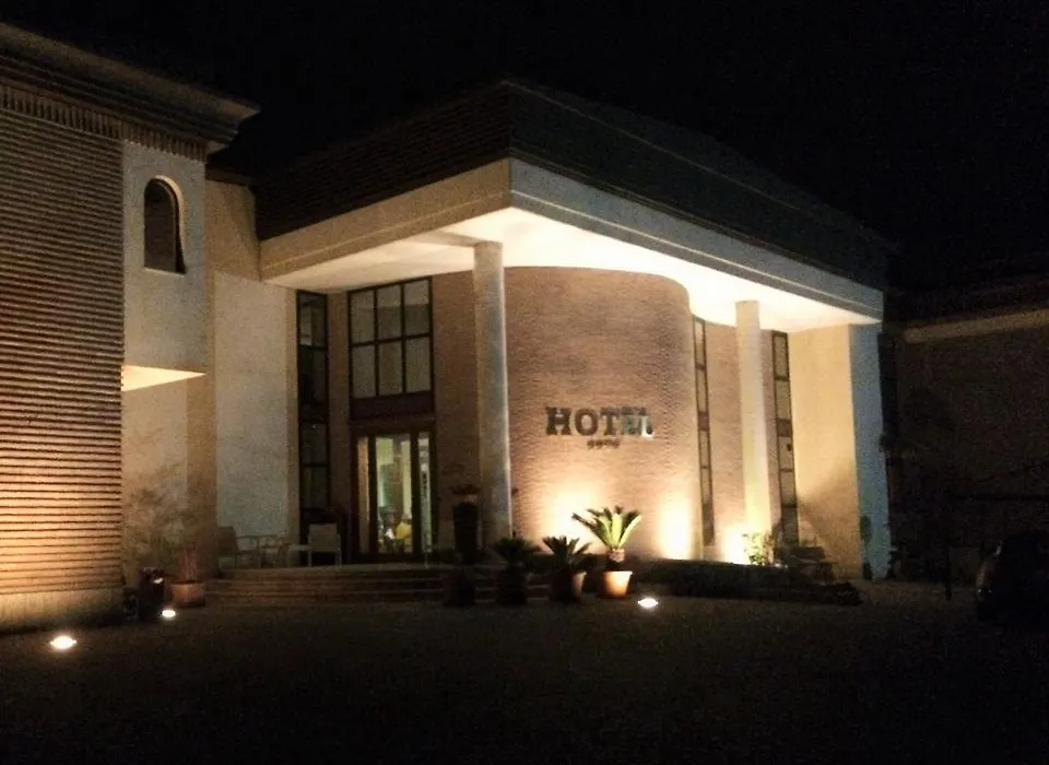 Hotel D.G. Garden-1